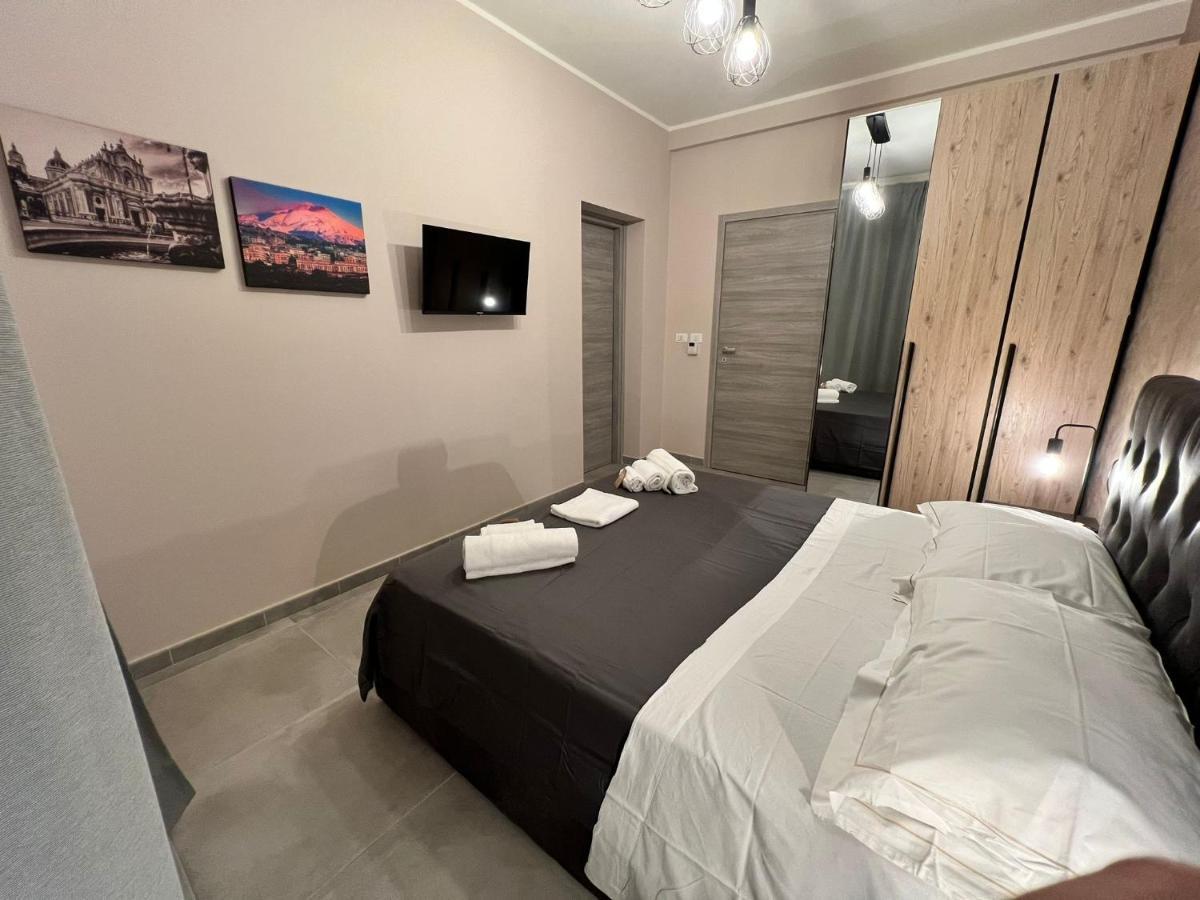 Holiday House Катания Экстерьер фото